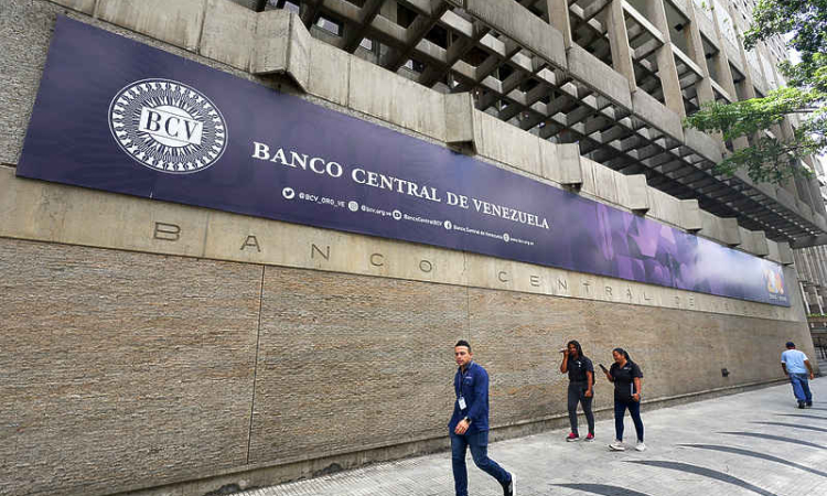 Venezuela debt restructuring to  bring country 'out of shadows'