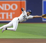 Rays rally past Orioles  in 8th to complete sweep