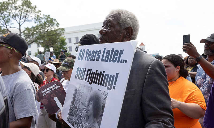 Republicans’ redistricting push suffers  setbacks in Alabama, South Carolina