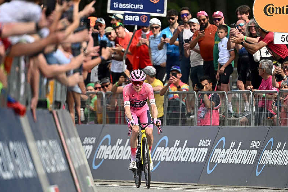 Vingegaard obliterates Giro rivals with stage 16 win in Swiss Alps