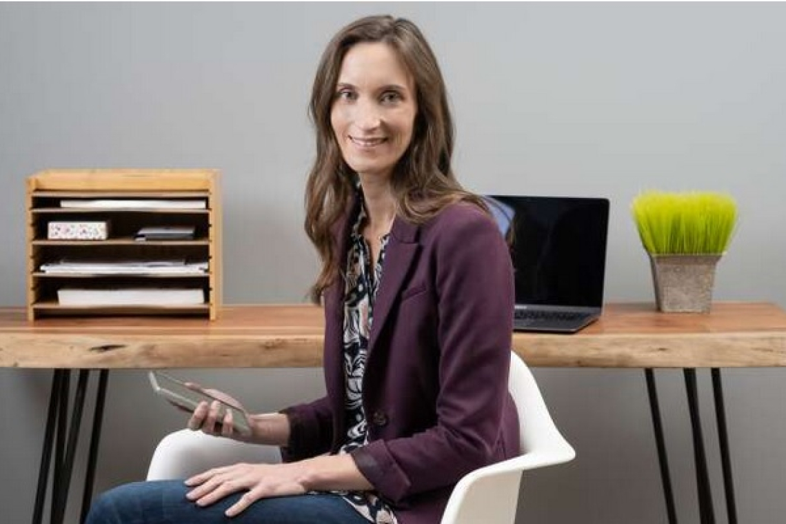 Expert advises on responsible  social-media use for teens