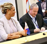 Six Dutch islands sign agreement  on agriculture, livestock, fisheries