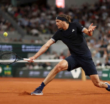 Zverev crushes Jodar to reach last four in Paris again  