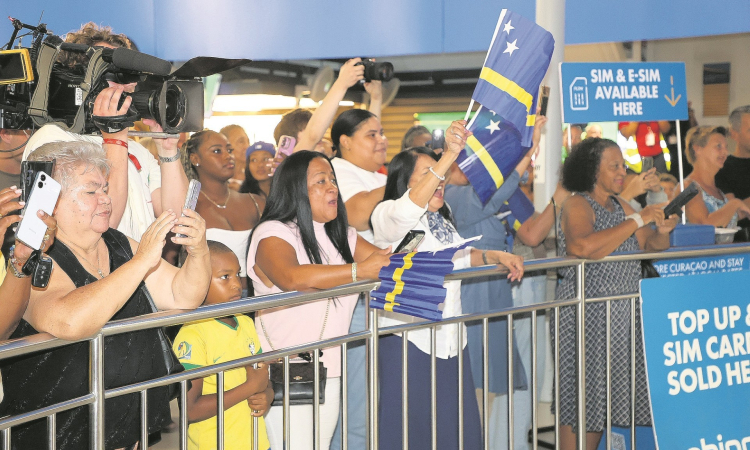 Curaçao pending  news on Locadia