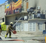  Burger King not on fire; smoke  traced to exterior extractor fan
