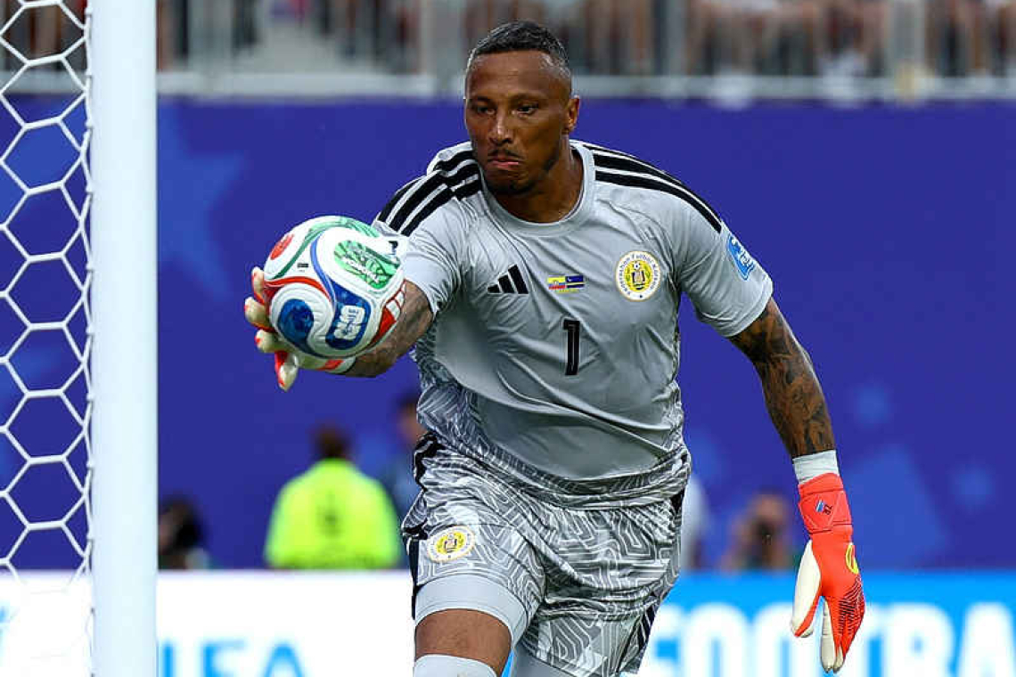 Fifteen saves, one point: Room leads Curacao to World Cup history
