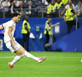 Last-gasp Merino strike gives Spain 1-0 win over Portugal in World Cup last 16