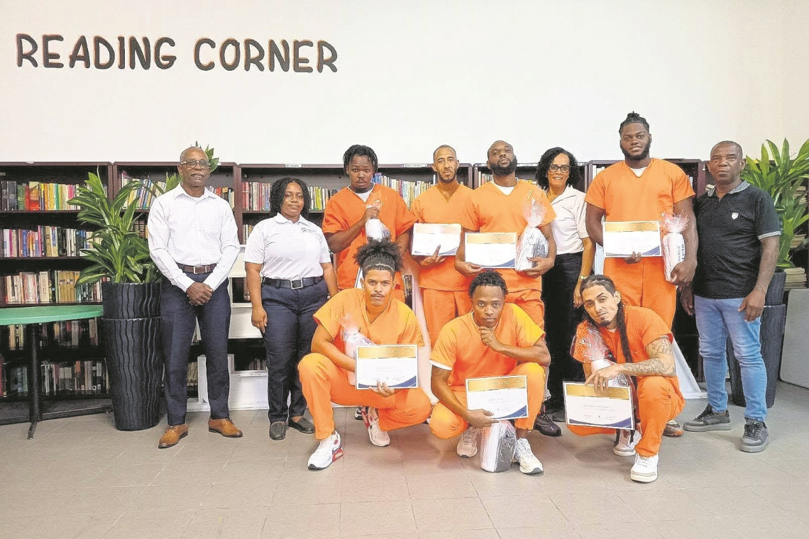 Inmates complete  tile-laying course