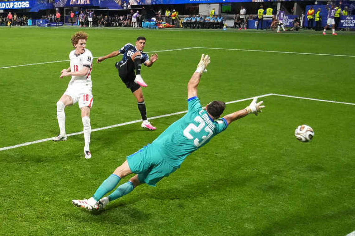 Argentina rally to oust England, return to World Cup final