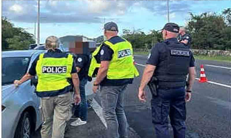 French authorities report  increase in violent crime