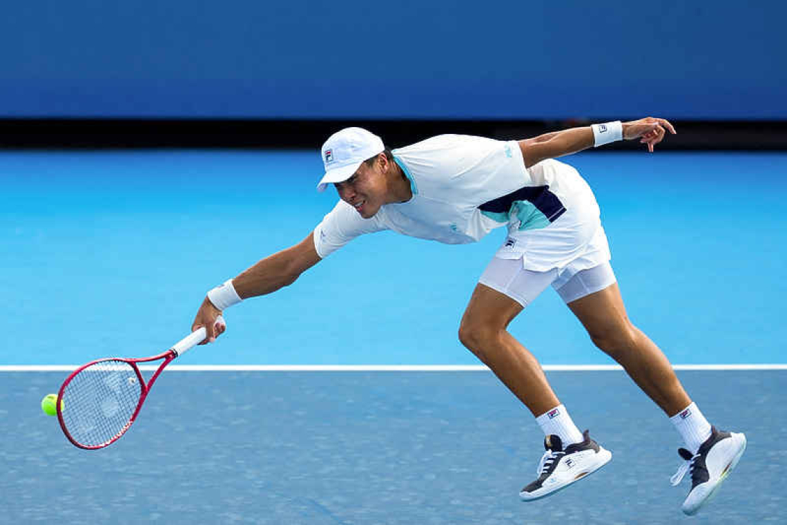 Red-hot Nakashima stuns Medvedev to reach Cincinnati fourth round