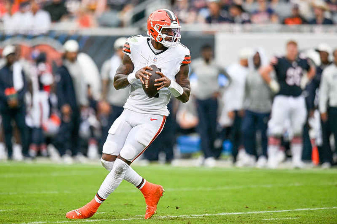 Browns to open season with Deshaun Watson as QB1