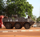 Niger says it regains control of  airbase after soldiers mutiny
