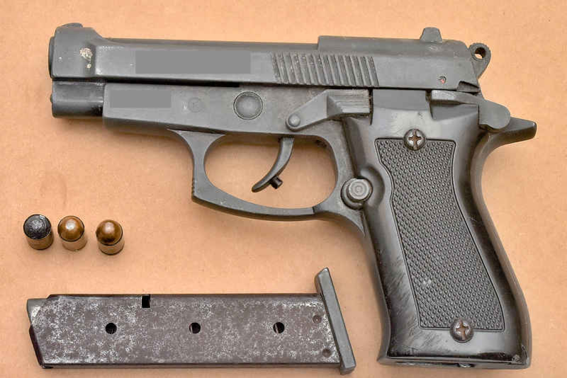 Robbery attempt stopped, one  suspect arrested, firearm seized