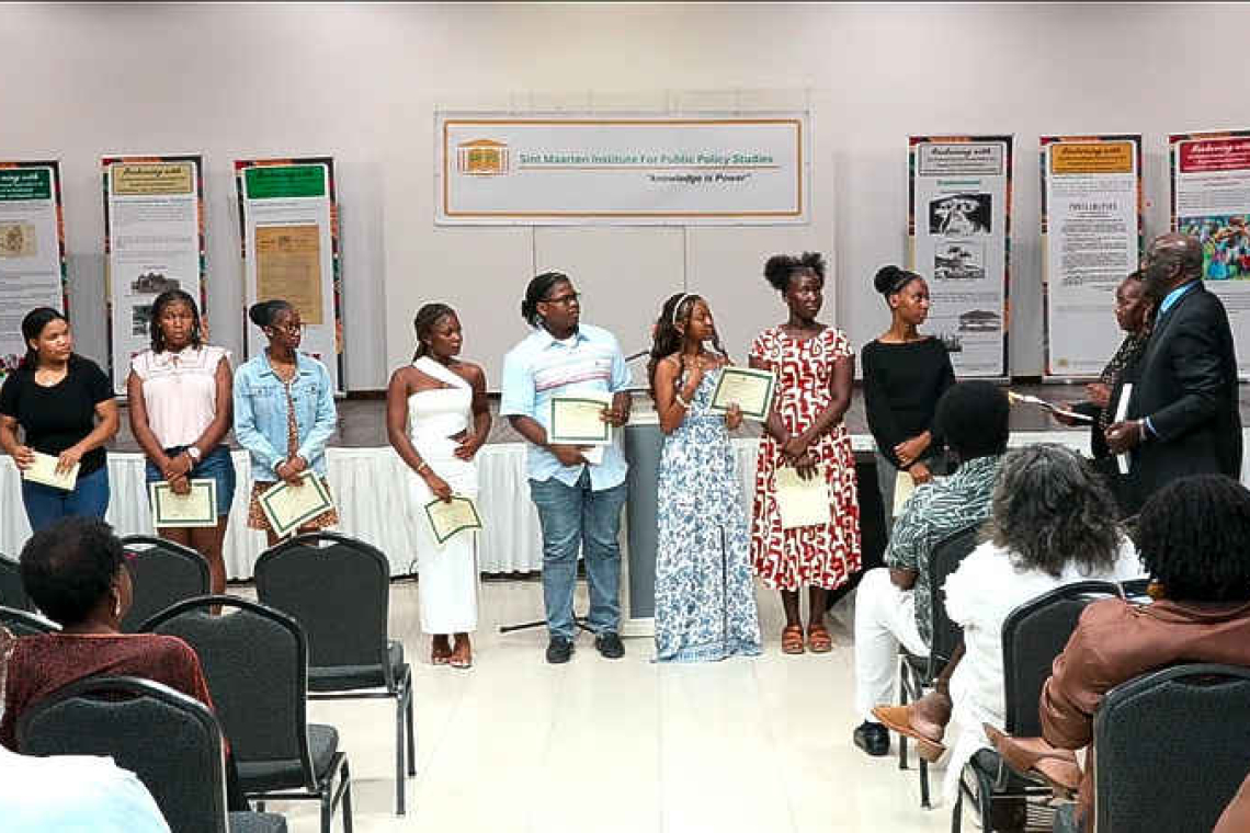 Marley-Bo Deekman wins  SIPPS essay competition