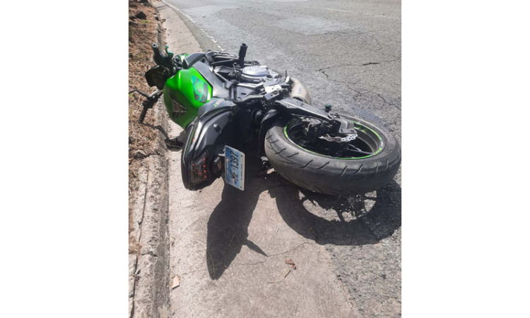 Motorcyclist dies after  crash on Link 1 road