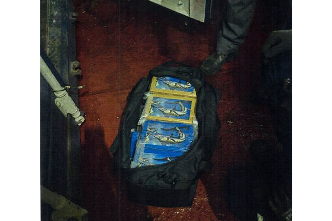 Cocaine intercepted in St. Maarten;  Rotterdam port workers face prison
