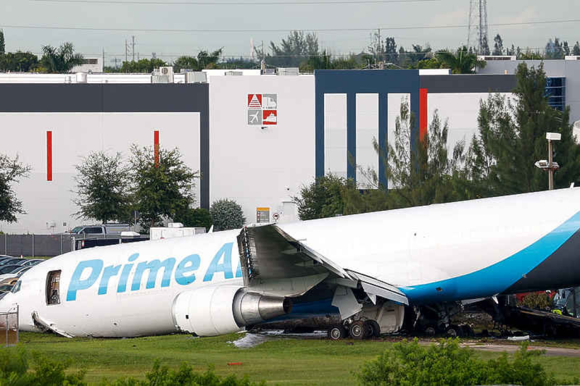 Amazon Prime Air cargo  plane crashes in Miami