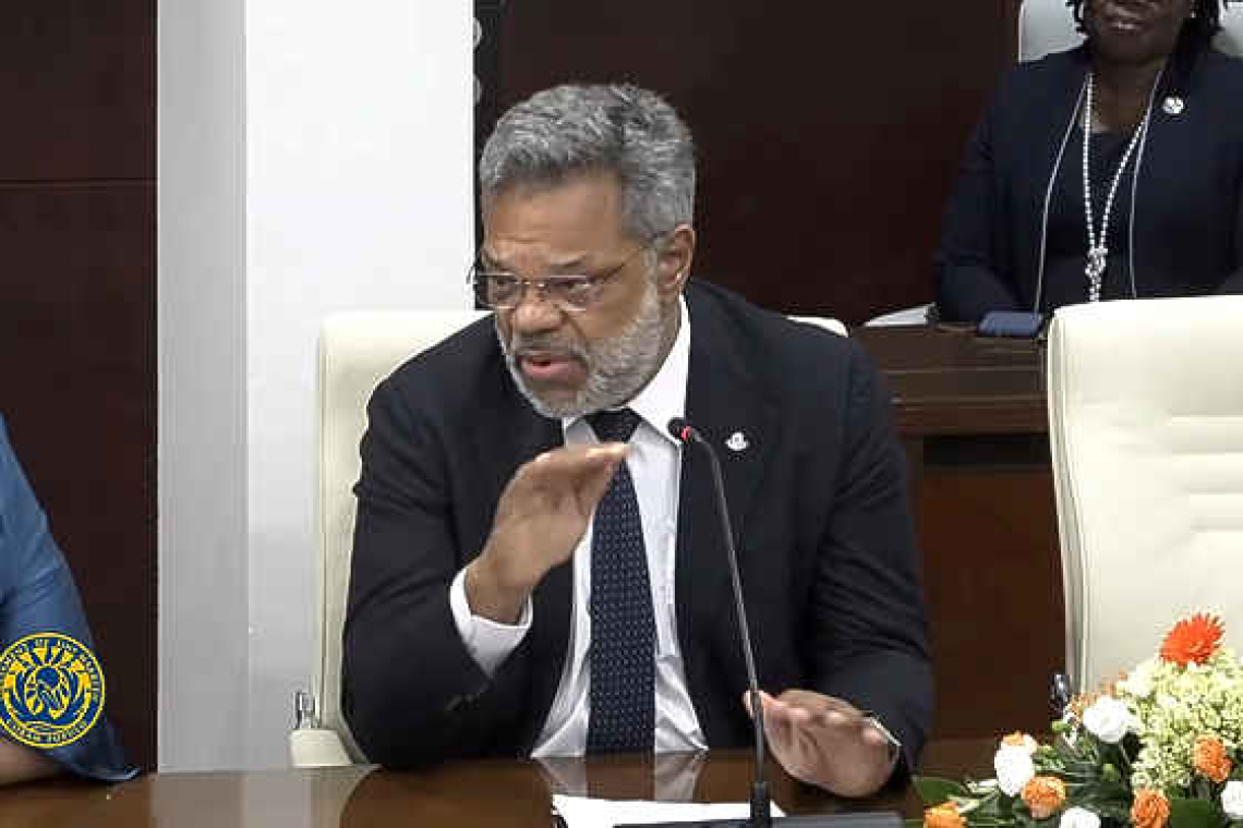 Govt. in talks with APS to help finance  purchase of buildings instead of renting