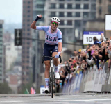 McNulty wins road world title to end US men's 33-year drought
