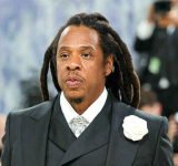 Jay-Z accuser recants rape  allegation against the rapper