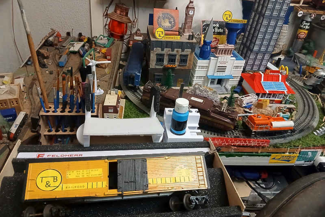 Model holders: Around the tracks with Coach Tom