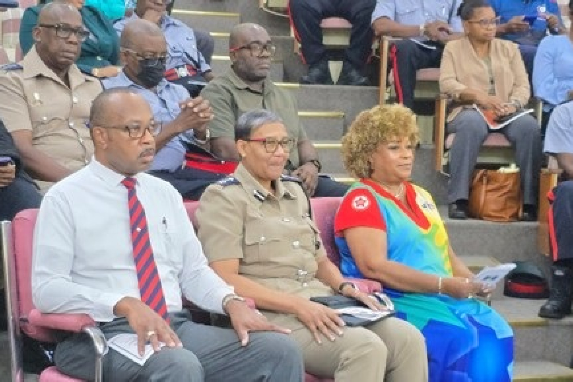 Police communication not  optional, says commissioner