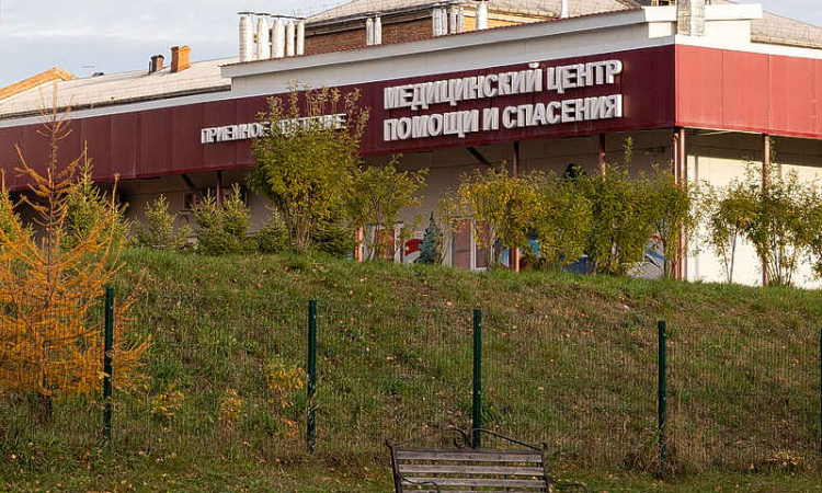 Dozens quarantined in Siberia after  plague institute lab worker dies