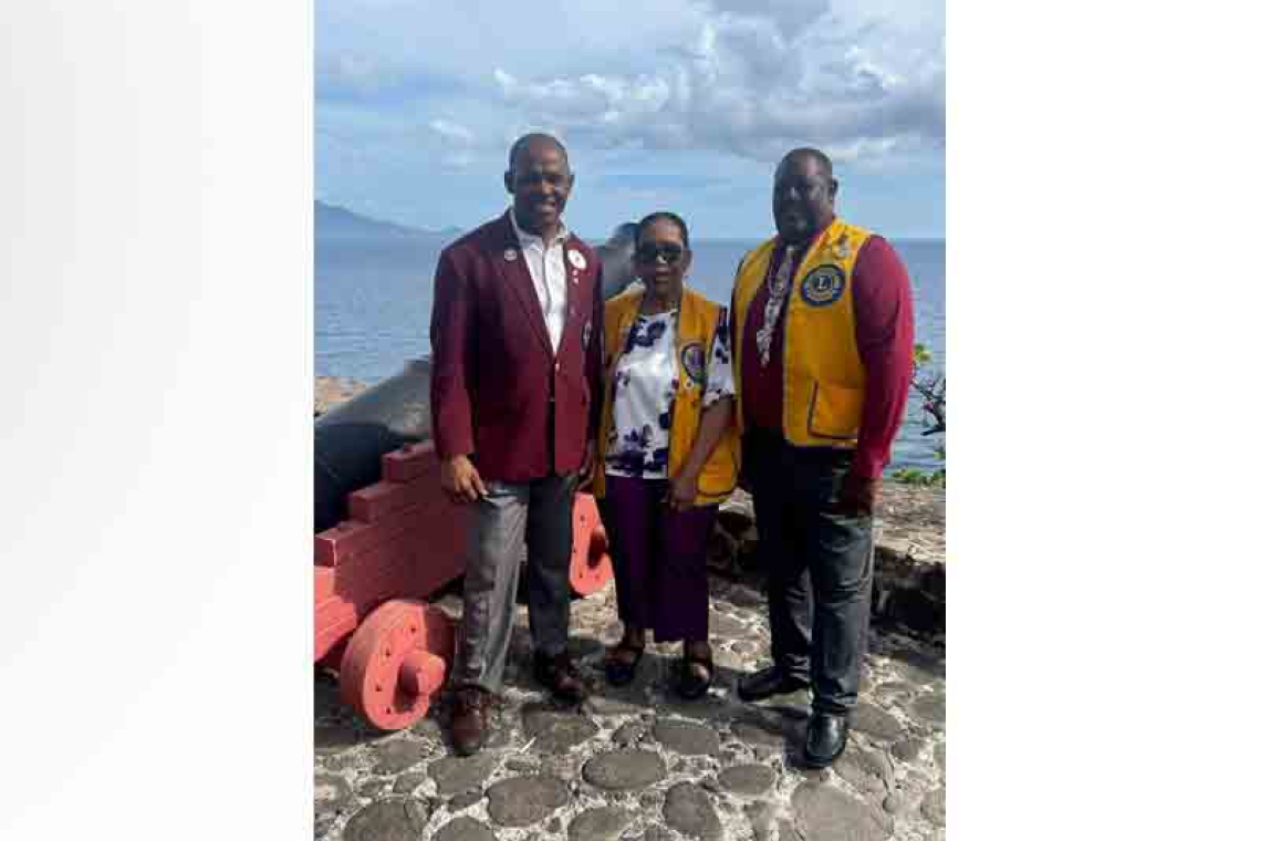 Lions District Governor  visits St. Eustatius
