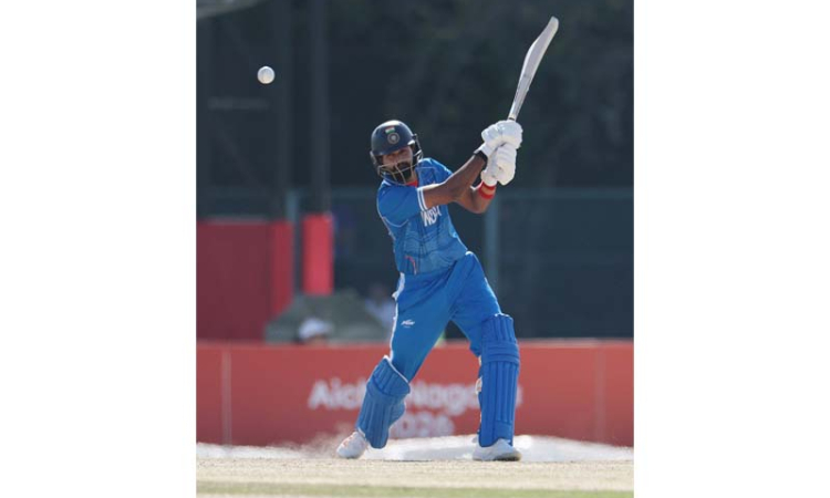 India beat West Indies by eight wickets in first T20