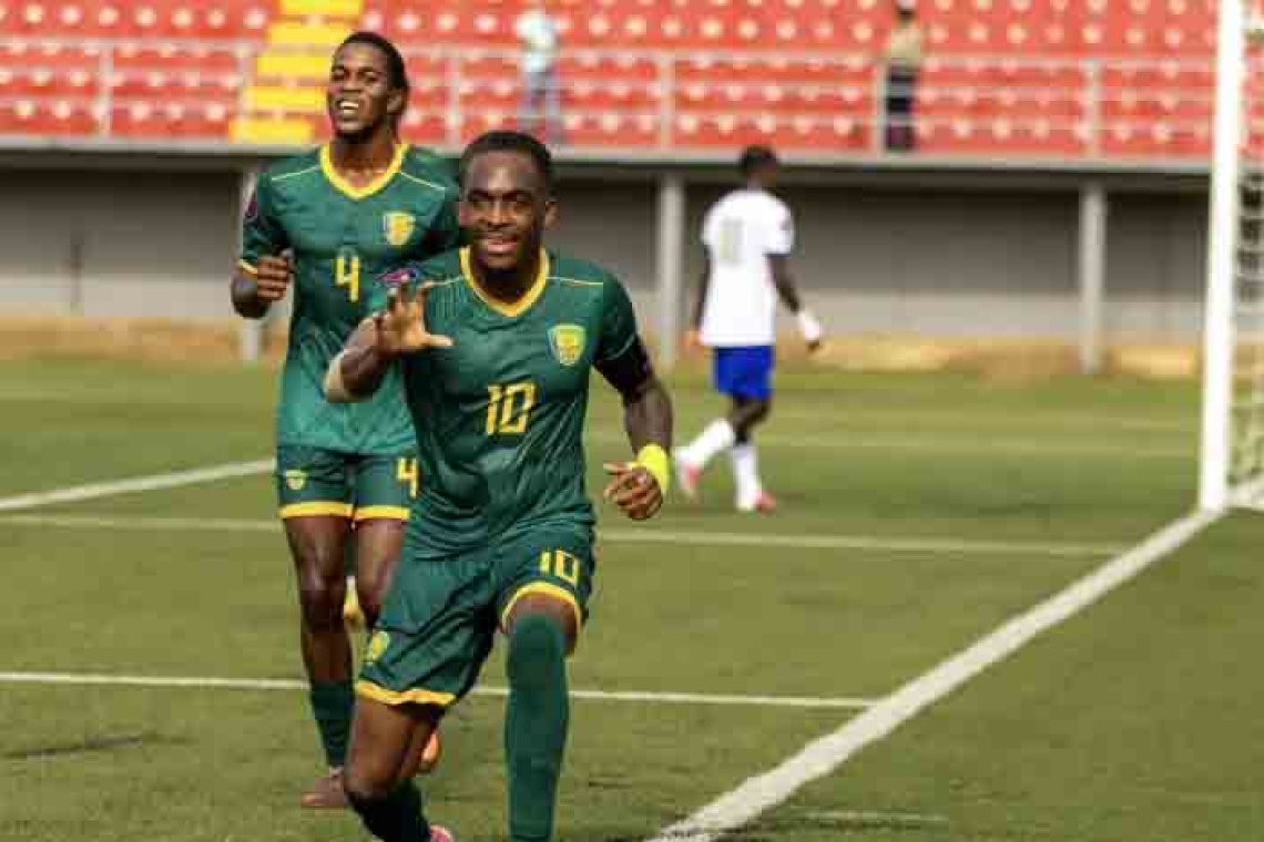 St. Vincent and the Grenadines Close Group D in First