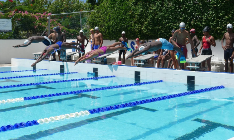  25 swimmers to represent Sint Maarten at OECS Championships