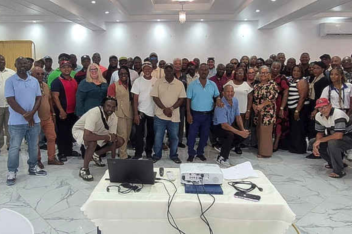 Taxi Assoc. members complete cruise  excellence training ahead of high season