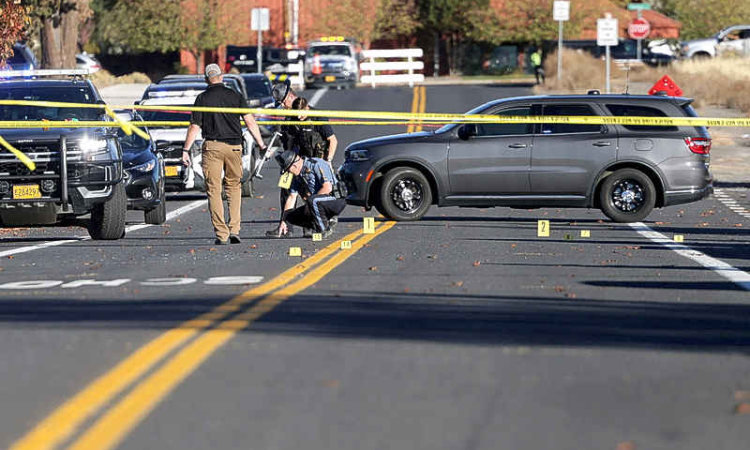 Shooter kills four at Oregon elementary school  before being shot dead by community member