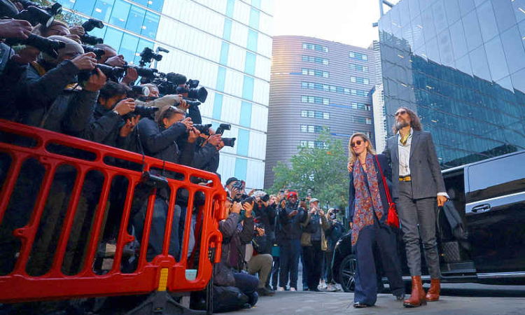 Woman tells UK court that  Russell Brand raped her