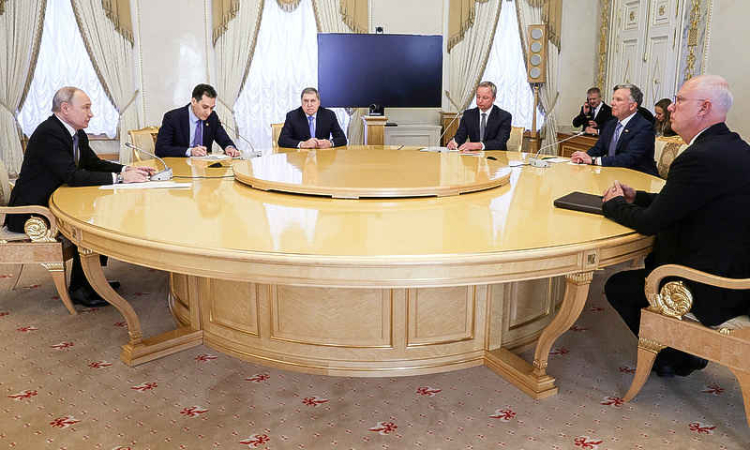 Putin agrees to resume 3-way peace talks with Ukraine and US